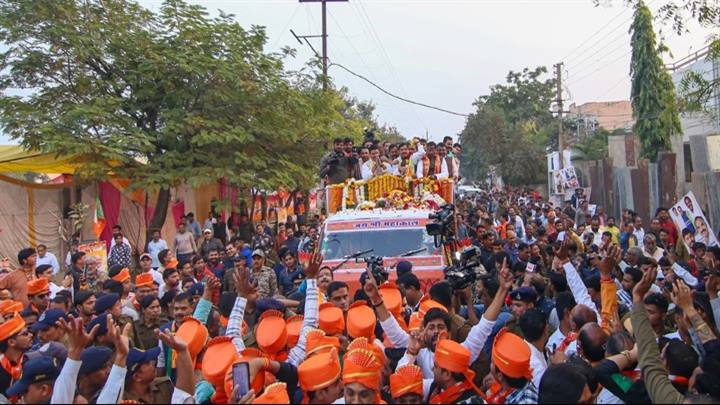 मुख्यमंत्री डॉ. मोहन यादव की स्वागत यात्रा में उज्जैन में उमड़ा जनसैलाब